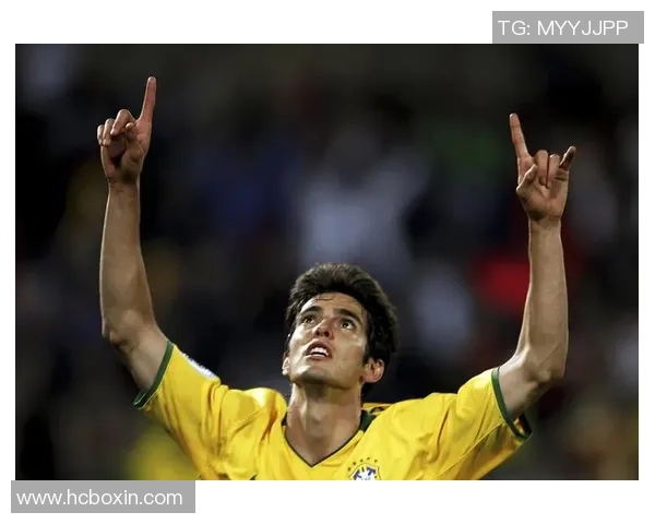 脚踏实地努力拼搏的足球球星如何成就自己辉煌的职业生涯